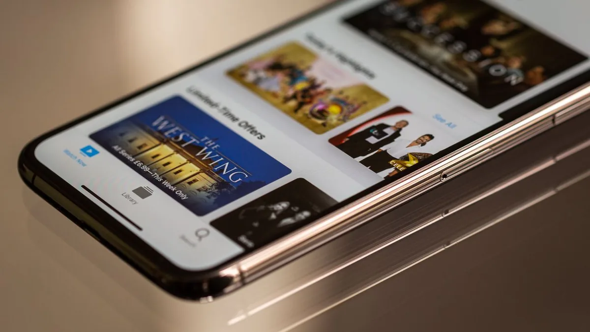 IPTV vs streaming services